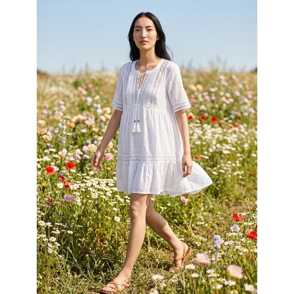 Dreamy White Romantic Boho Lace Tiered Babydoll Dress‎ by Knox Rose size: Medium